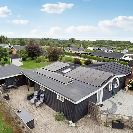3 Bedroom Lovely In *