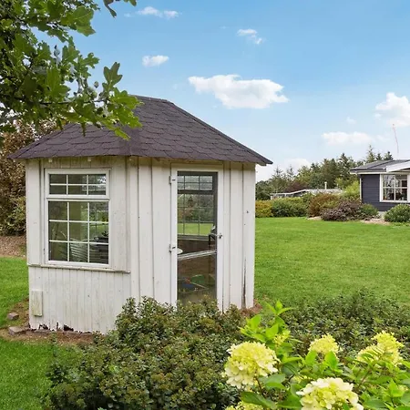3 Bedroom Lovely In